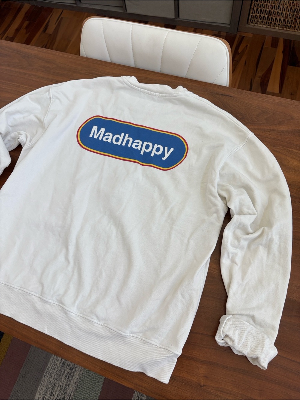 Madhappy‎ Off-White Crewneck Classics Logo Sweatshirt Pullover USA Size Small - Picture 7 of 13
